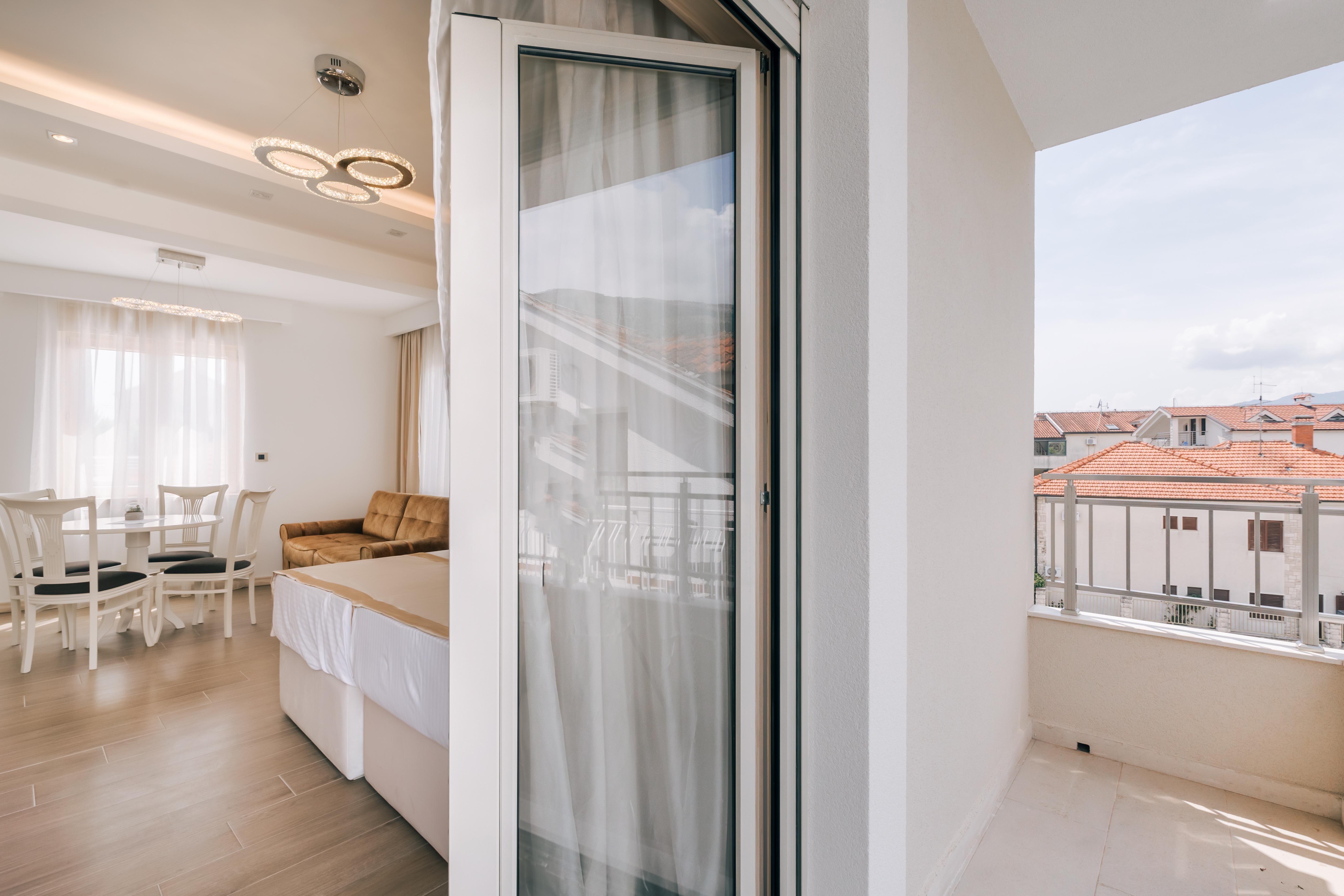 Splendido Mb Apartments Tivat Exterior foto